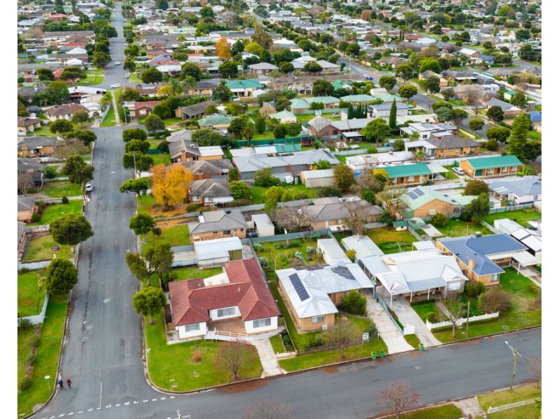 516 Marshall St, Lavington NSW 2641