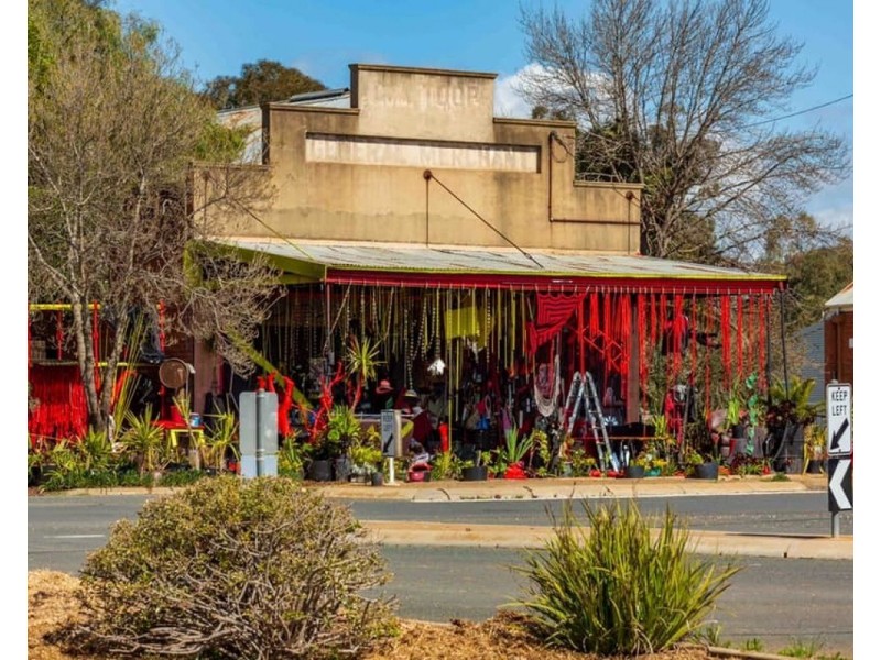 8-10 Kooba St,, Rand NSW 2642