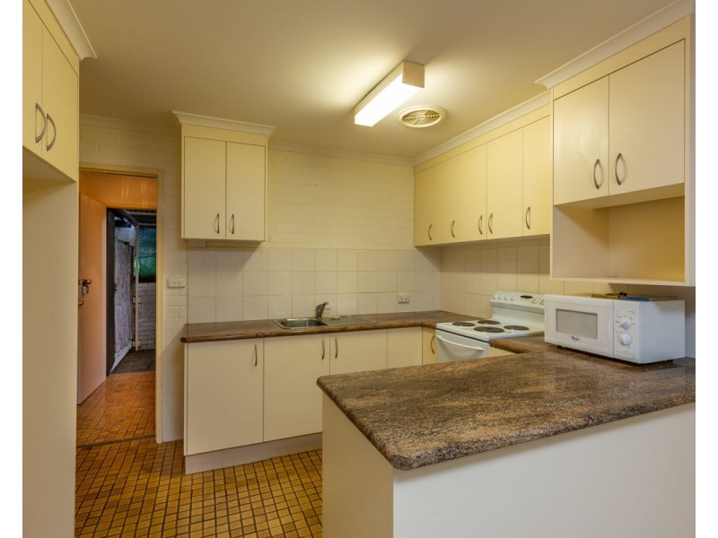2/902 Doland St, West Albury NSW 2640