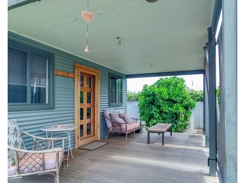 403 Union Rd, North Albury NSW 2640