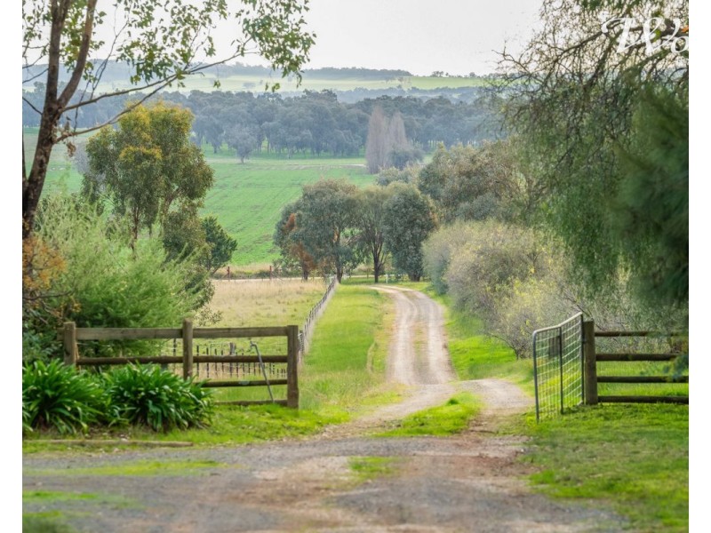 710 Hovell Rd, Moorwatha NSW 2640