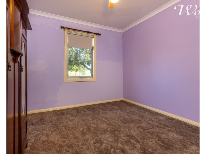 22 Keightley St, Henty NSW 2658