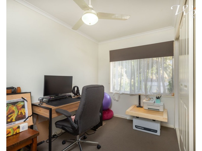 359 Douglas rd, Lavington NSW 2641