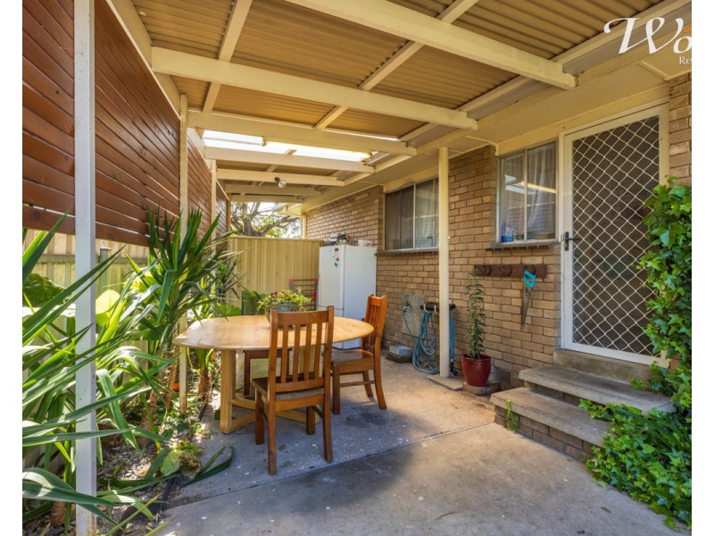 359 Douglas rd, Lavington NSW 2641