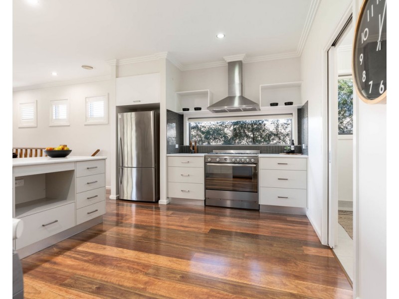 68 Fairway Gardens Rd, Thurgoona NSW 2640