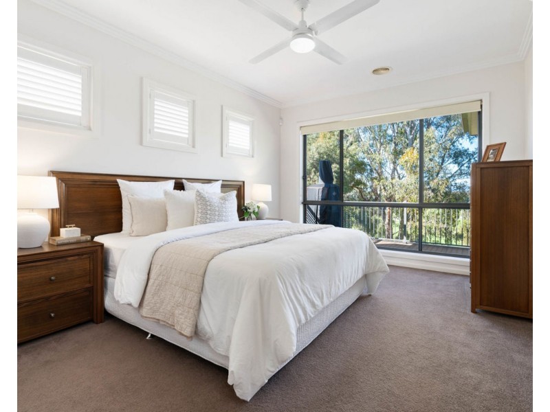 68 Fairway Gardens Rd, Thurgoona NSW 2640