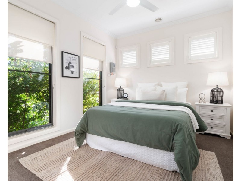 68 Fairway Gardens Rd, Thurgoona NSW 2640