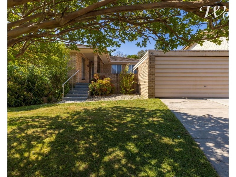 290 Cheyenne Dr, Lavington NSW 2641