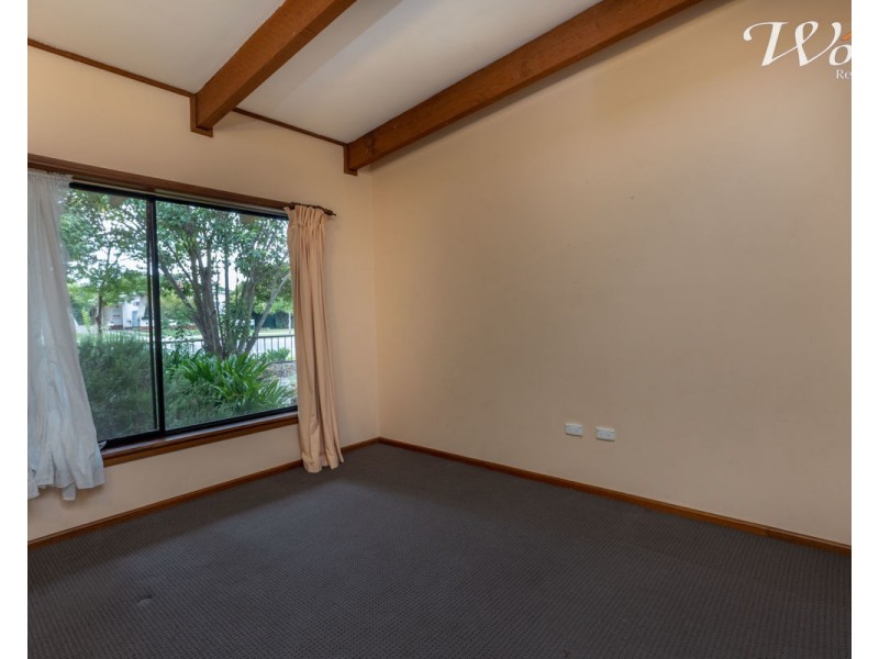 1109 Wingara St, North Albury NSW 2640