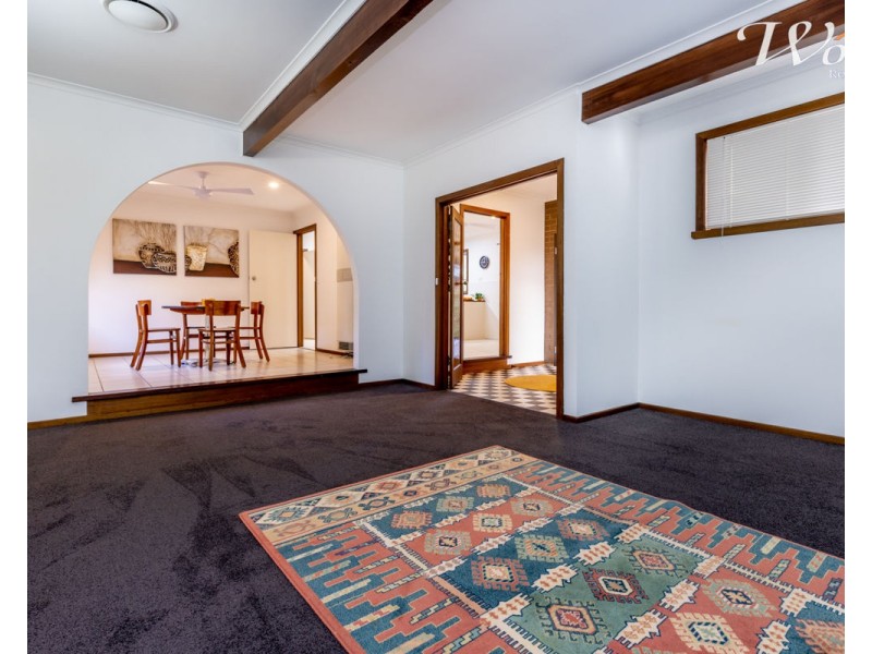 528 Kemp St, Lavington NSW 2641