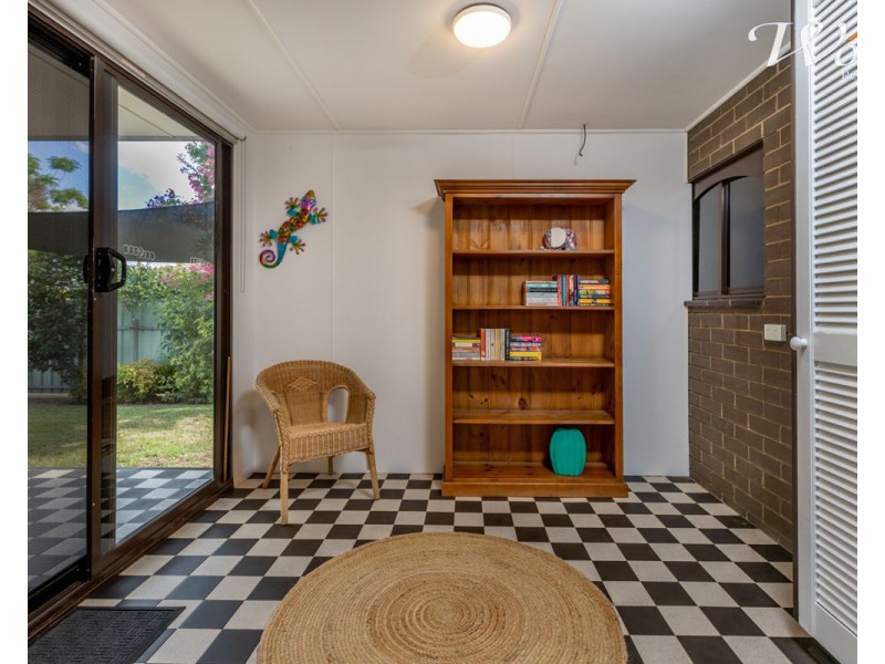 528 Kemp St, Lavington NSW 2641