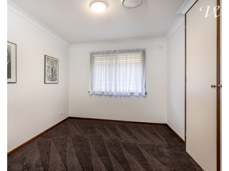 528 Kemp St, Lavington NSW 2641