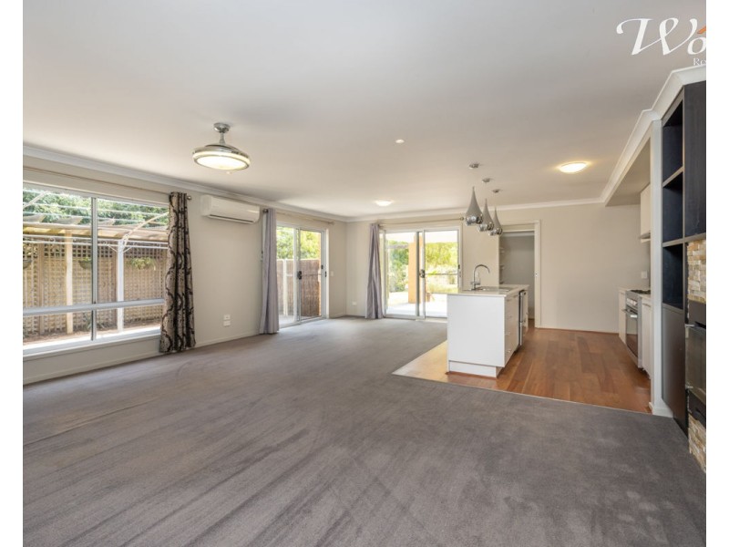 23 Jacob St, Burrumbuttock NSW 2642