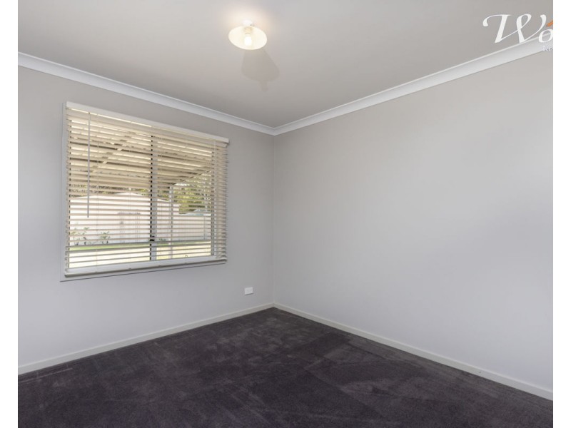 23 Jacob St, Burrumbuttock NSW 2642