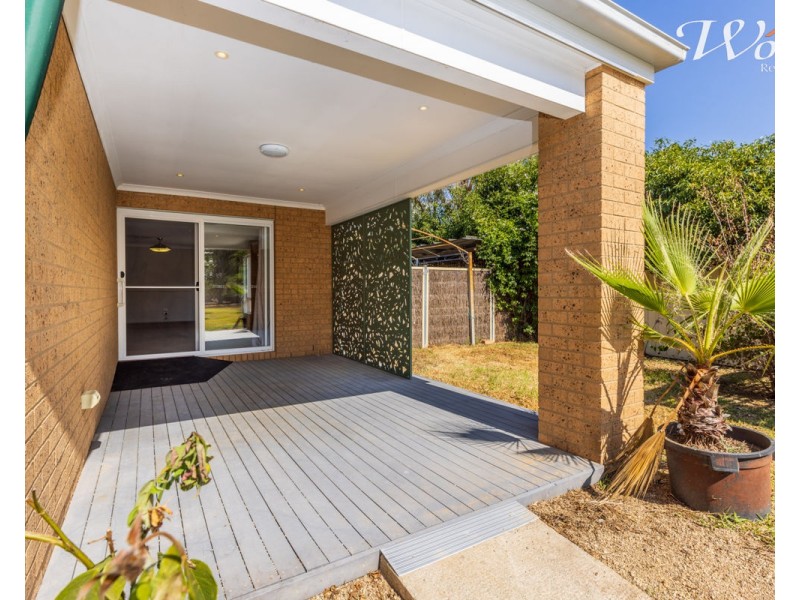 23 Jacob St, Burrumbuttock NSW 2642