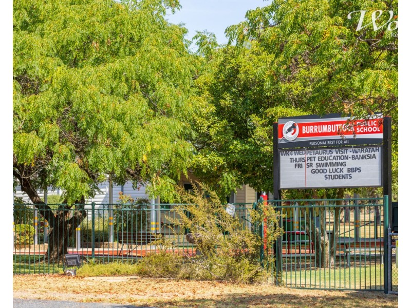 23 Jacob St, Burrumbuttock NSW 2642