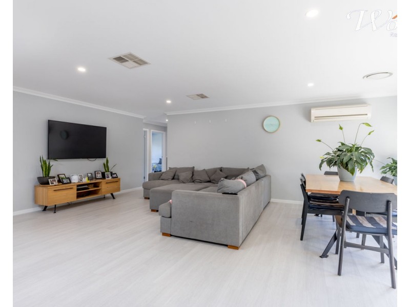 7 Tabletop Crt, Thurgoona NSW 2640