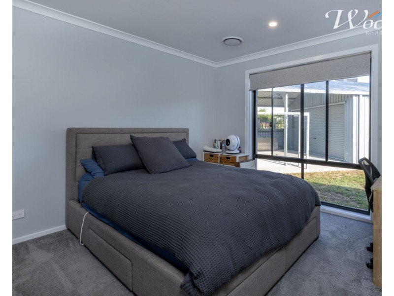 7 Tabletop Crt, Thurgoona NSW 2640