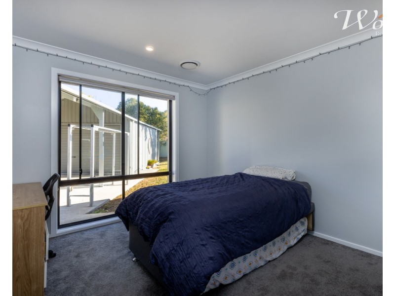 7 Tabletop Crt, Thurgoona NSW 2640