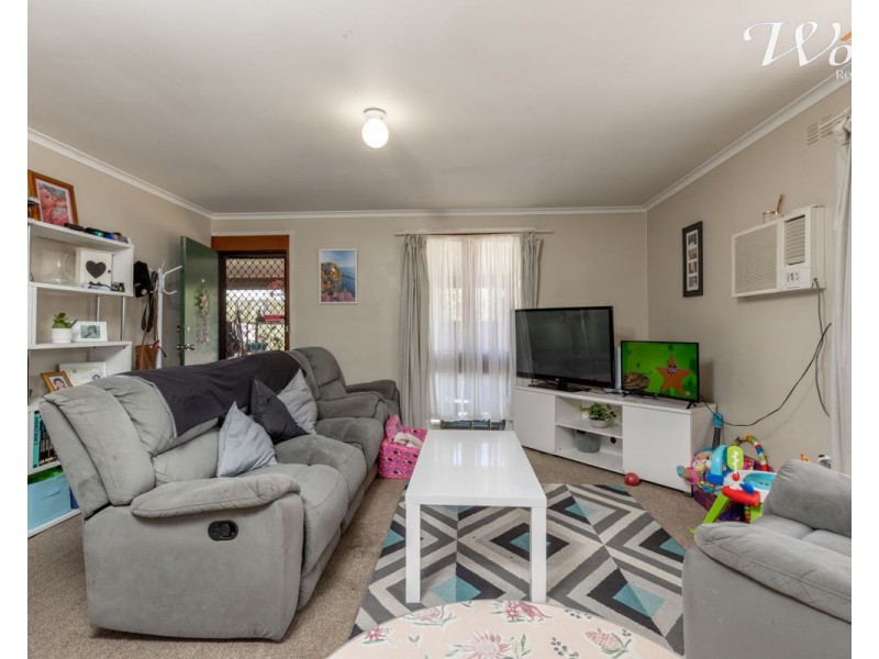 932 Captain Cook Dr, North Albury NSW 2640