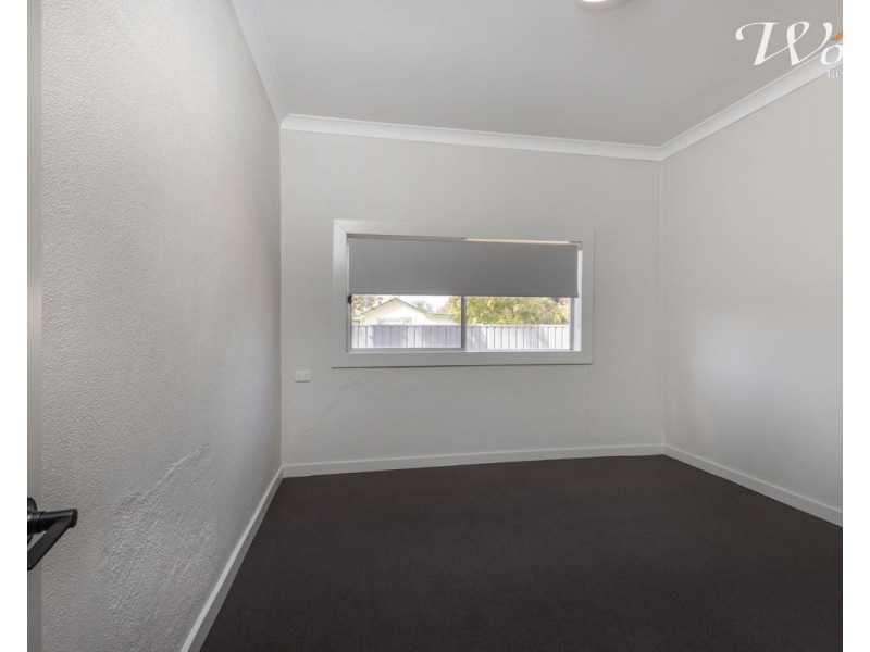 495 McKenzie St, Lavington NSW 2641
