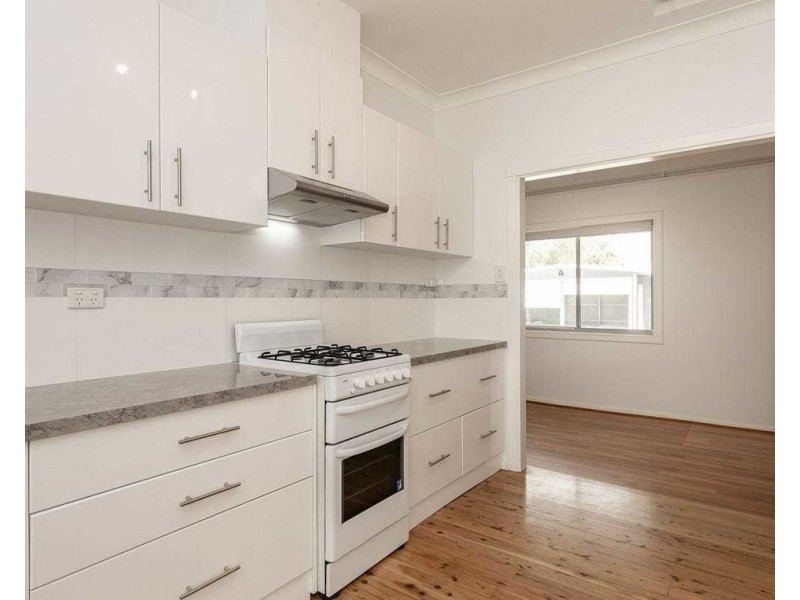 1 Douglas St, Culcairn NSW 2660