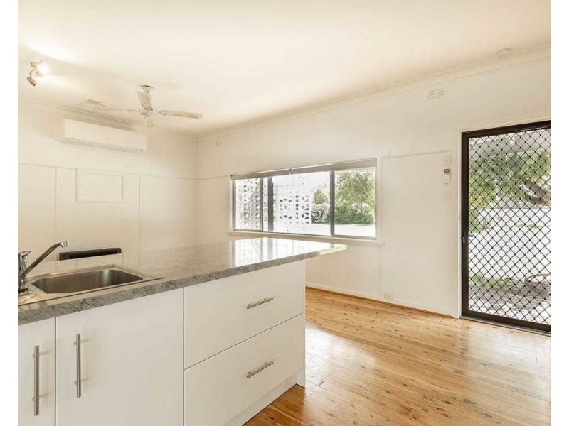 1 Douglas St, Culcairn NSW 2660