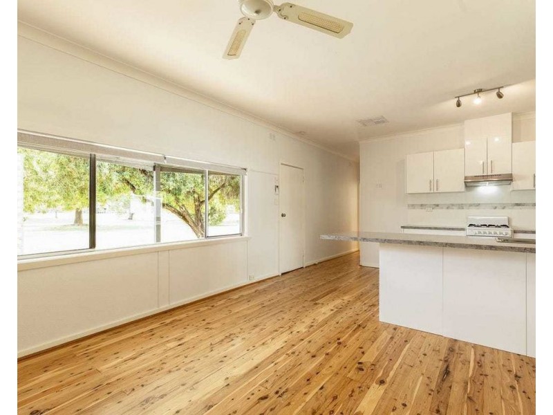 1 Douglas St, Culcairn NSW 2660