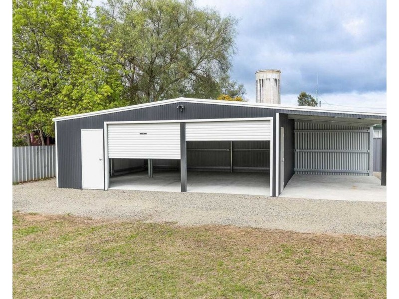 1 Douglas St, Culcairn NSW 2660