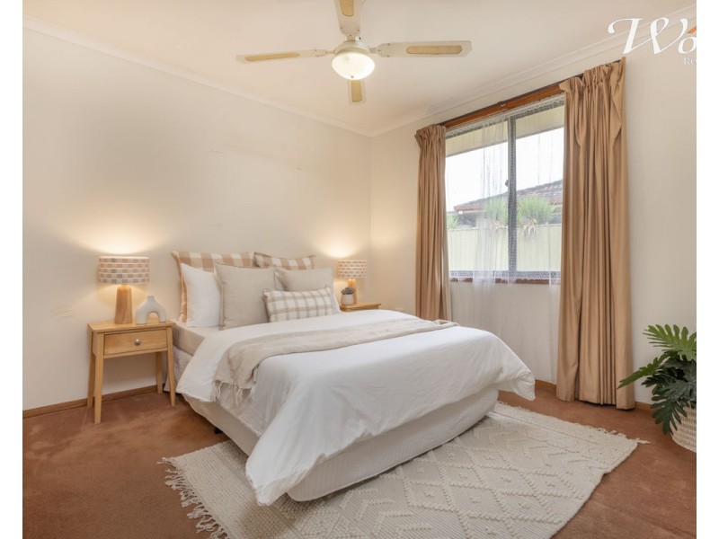 8 Daysdale Way, Thurgoona NSW 2640