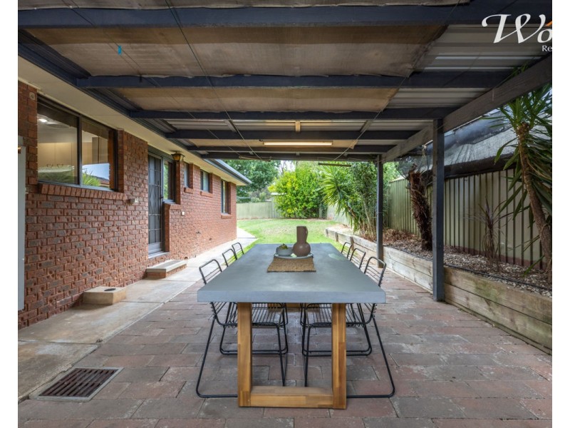 8 Daysdale Way, Thurgoona NSW 2640