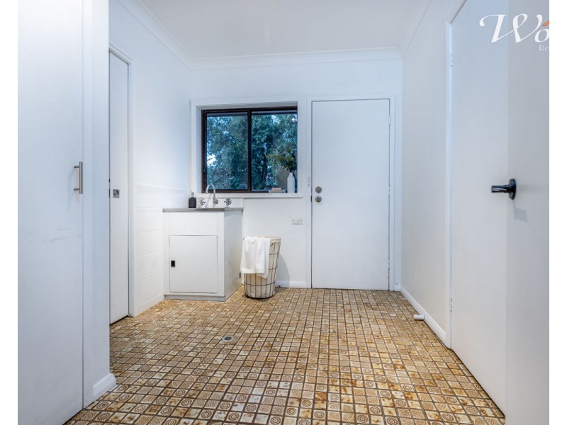 362 Reservoir Rd, Lavington NSW 2641