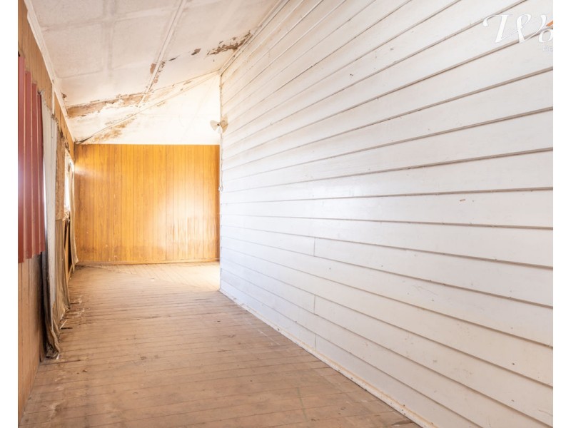 8 Sladen St East, Henty NSW 2658