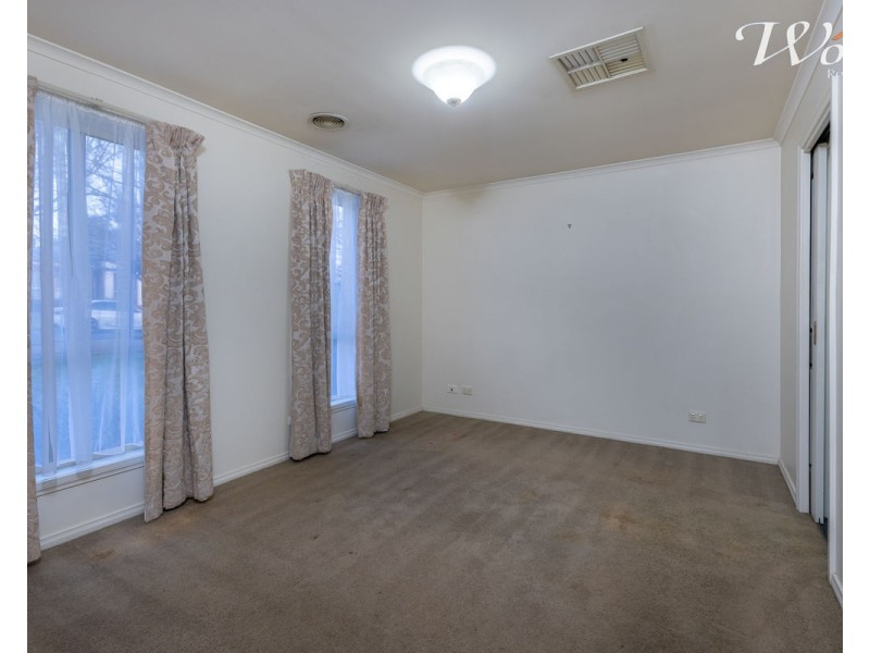 40 Winnell Crt, Thurgoona NSW 2640