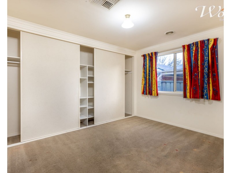 40 Winnell Crt, Thurgoona NSW 2640