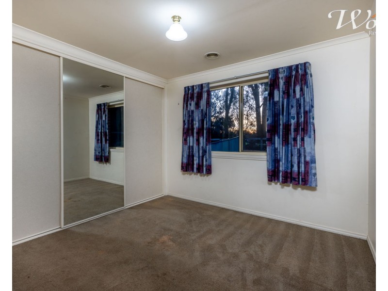 40 Winnell Crt, Thurgoona NSW 2640