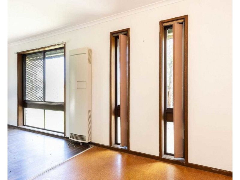 6 Jackling Dr, Lavington NSW 2641