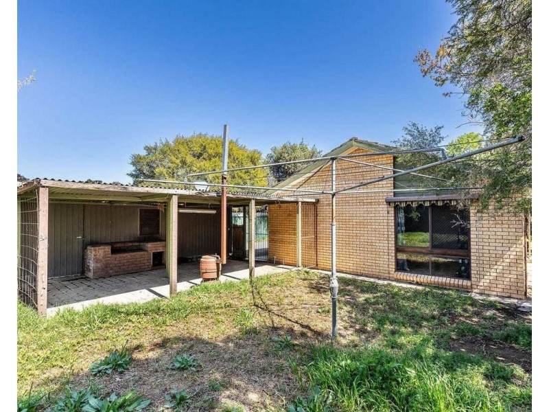 6 Jackling Dr, Lavington NSW 2641