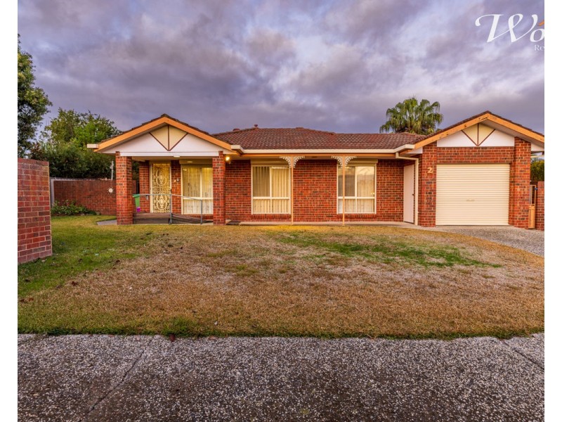 2/42 Jackling Dr, Lavington NSW 2641