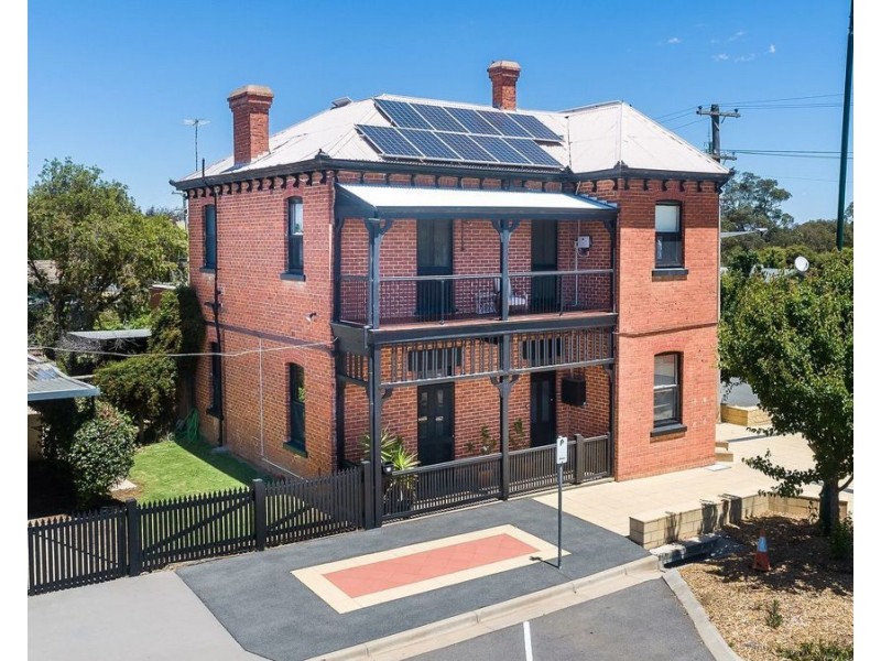 33 Sladen St, Henty NSW 2658