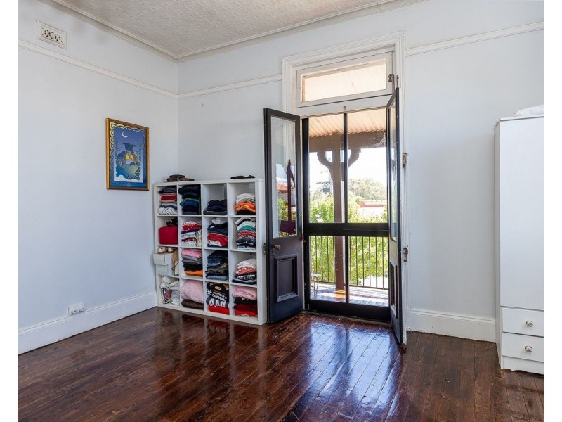 33 Sladen St, Henty NSW 2658