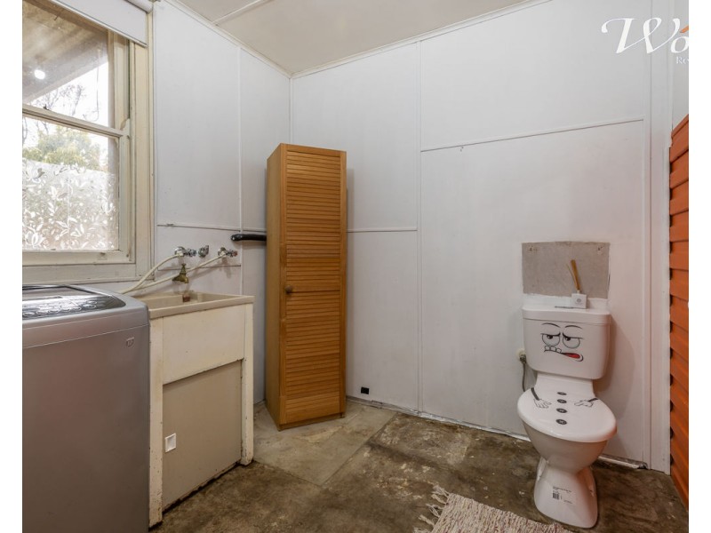 61 Balfour St, Culcairn NSW 2660