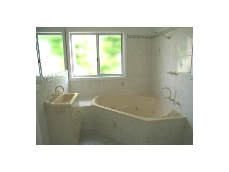 535 Prune Street, Lavington NSW 2641