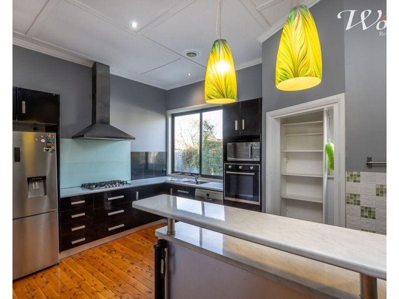 42 Comer St, Henty NSW 2658