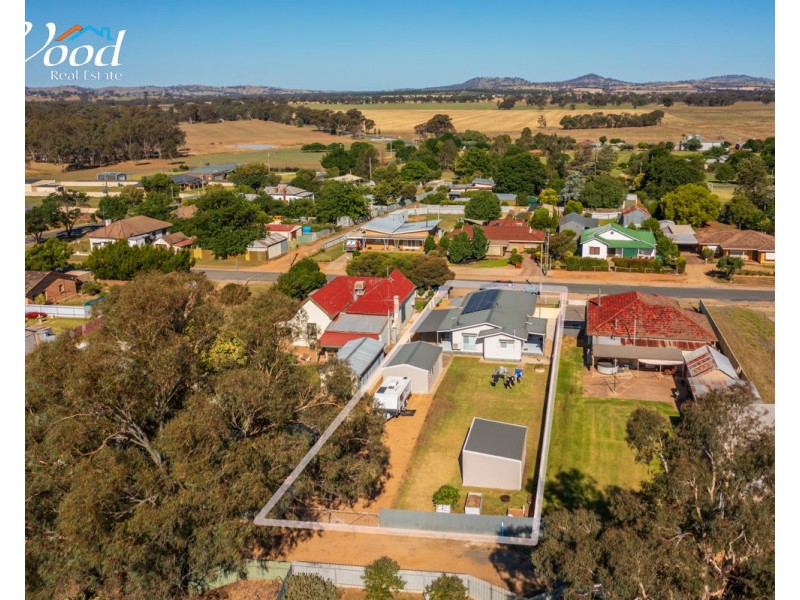 6A Second Ave, Henty NSW 2658