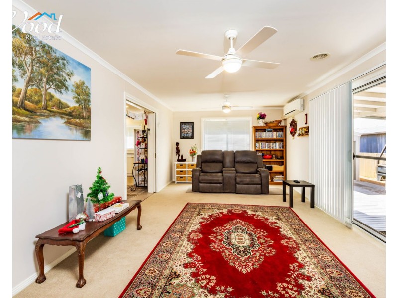 6A Second Ave, Henty NSW 2658