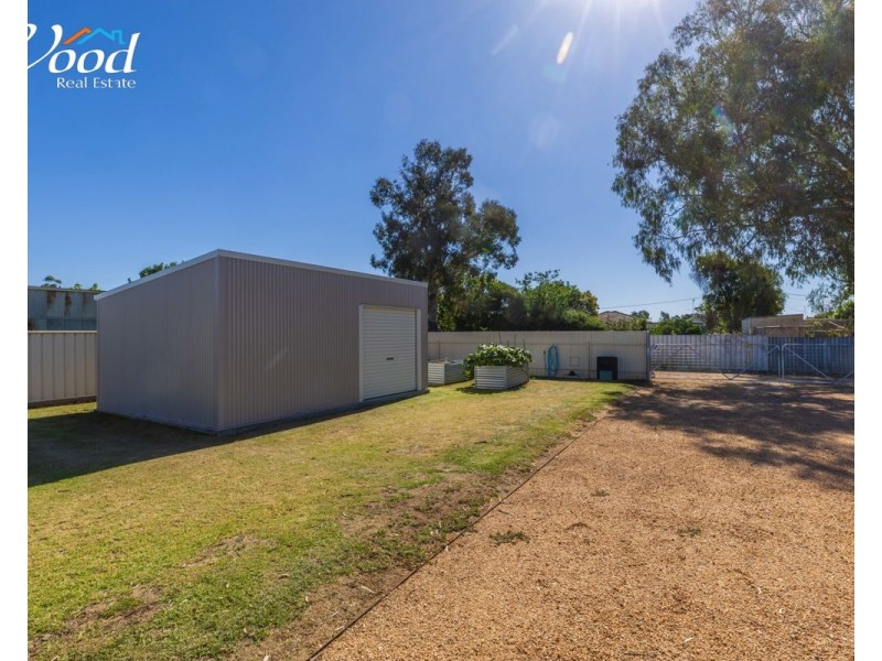 6A Second Ave, Henty NSW 2658