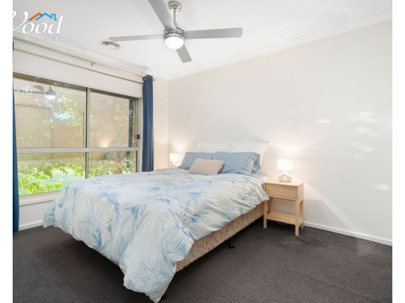 181 Alexandra Way, Table Top NSW 2640