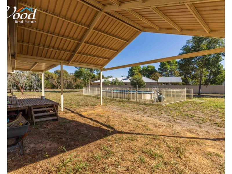 19 -21 Jacob St, Burrumbuttock NSW 2642