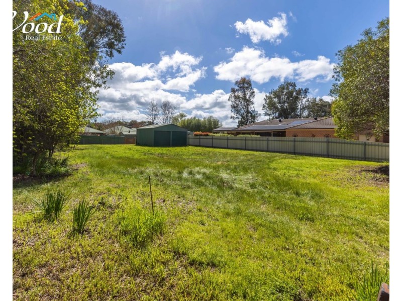 12 Barilla Crt, Thurgoona NSW 2640